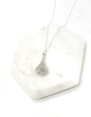 Silver Dewdrop Necklace