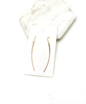 Gold Curved Accent Metal Earrings