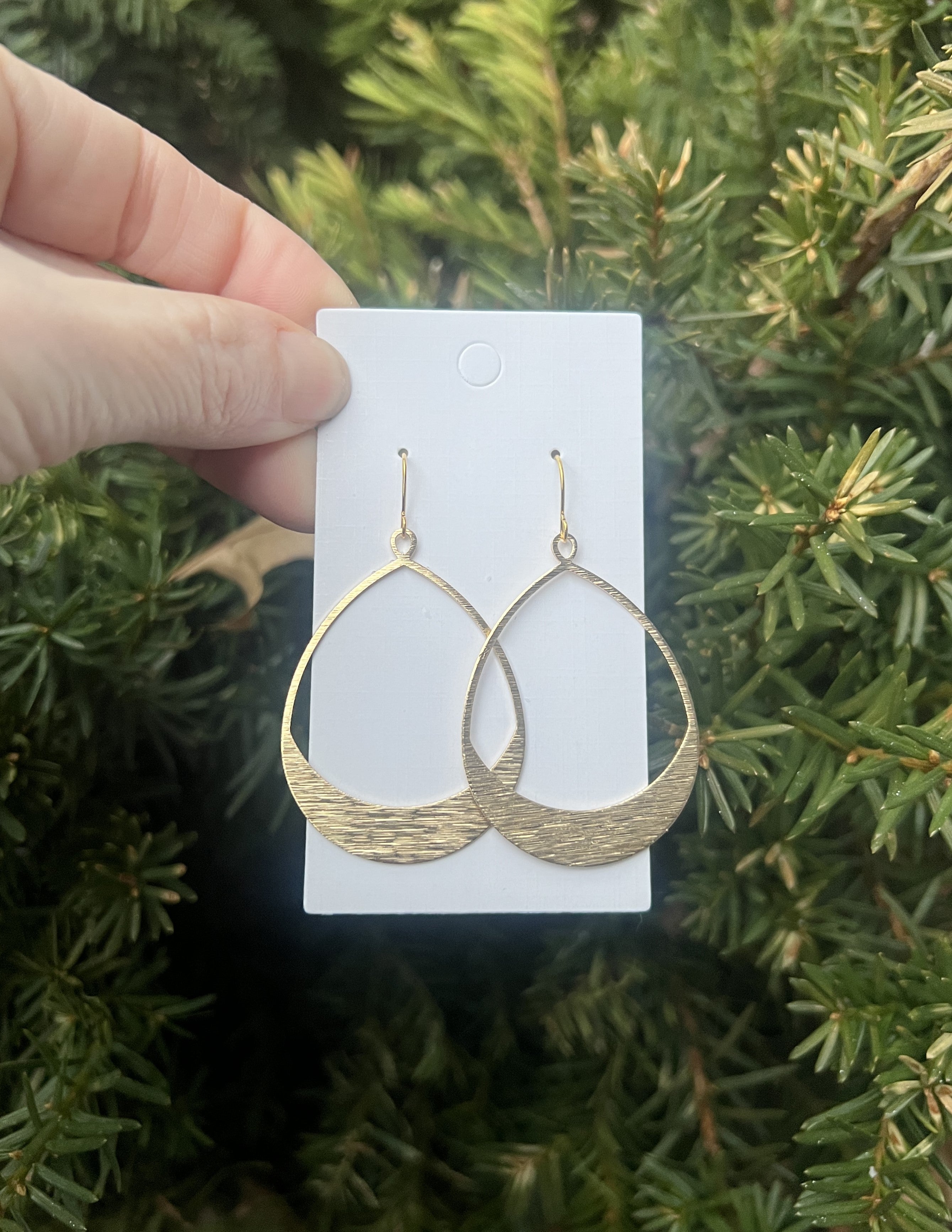 Brushed Gold Oval Metal Earrings