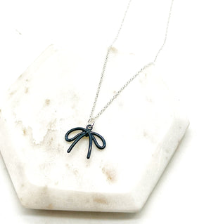 Back Loopy Bow Necklace