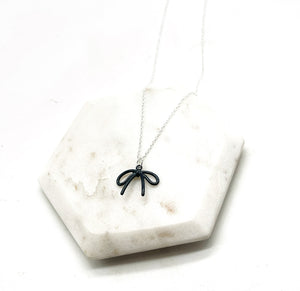 Back Loopy Bow Necklace