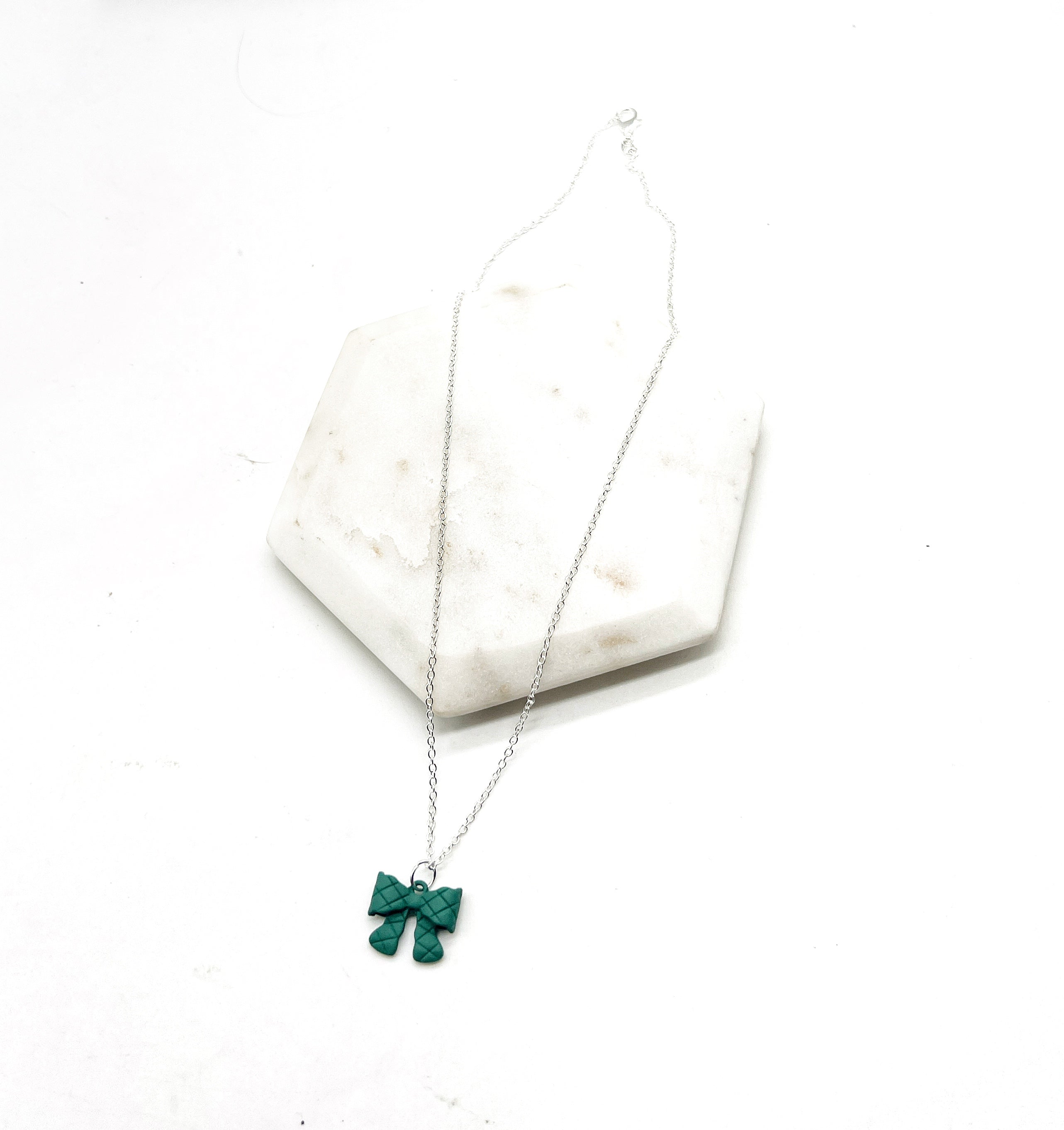 Green Quilted Bow Necklace