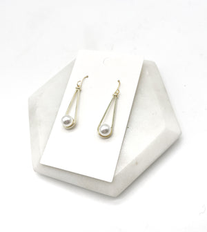 Pearl Teardrop Metal Earrings