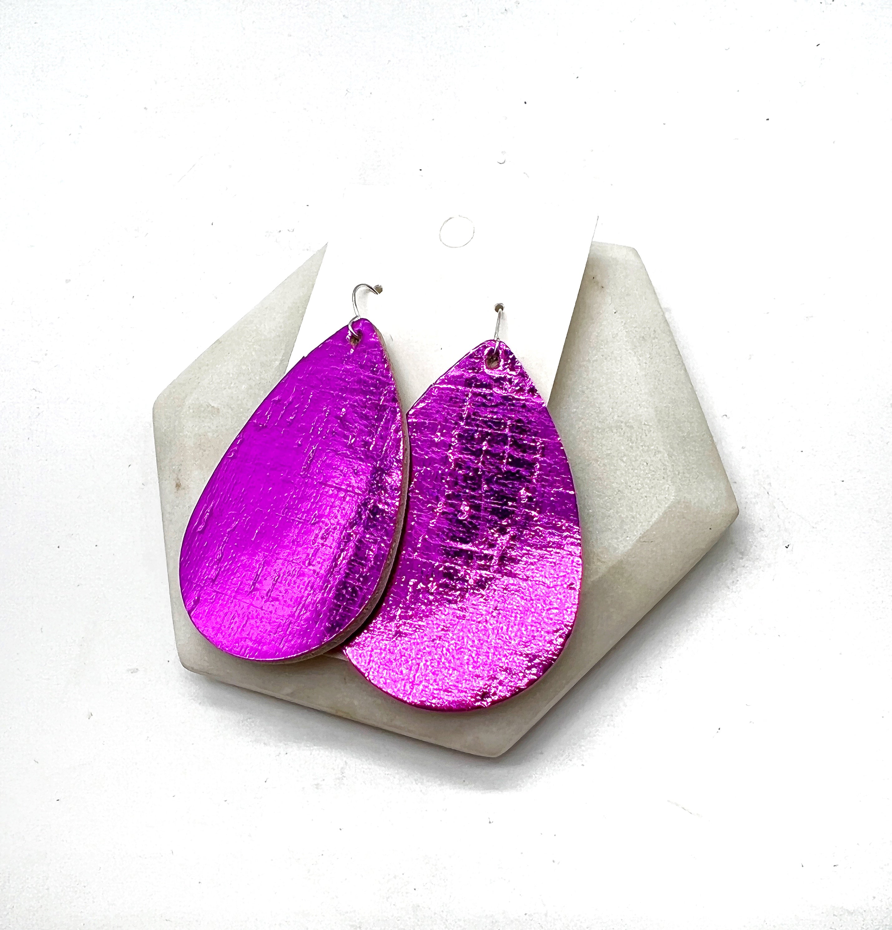 Fuchsia Cork Leather Teardrop