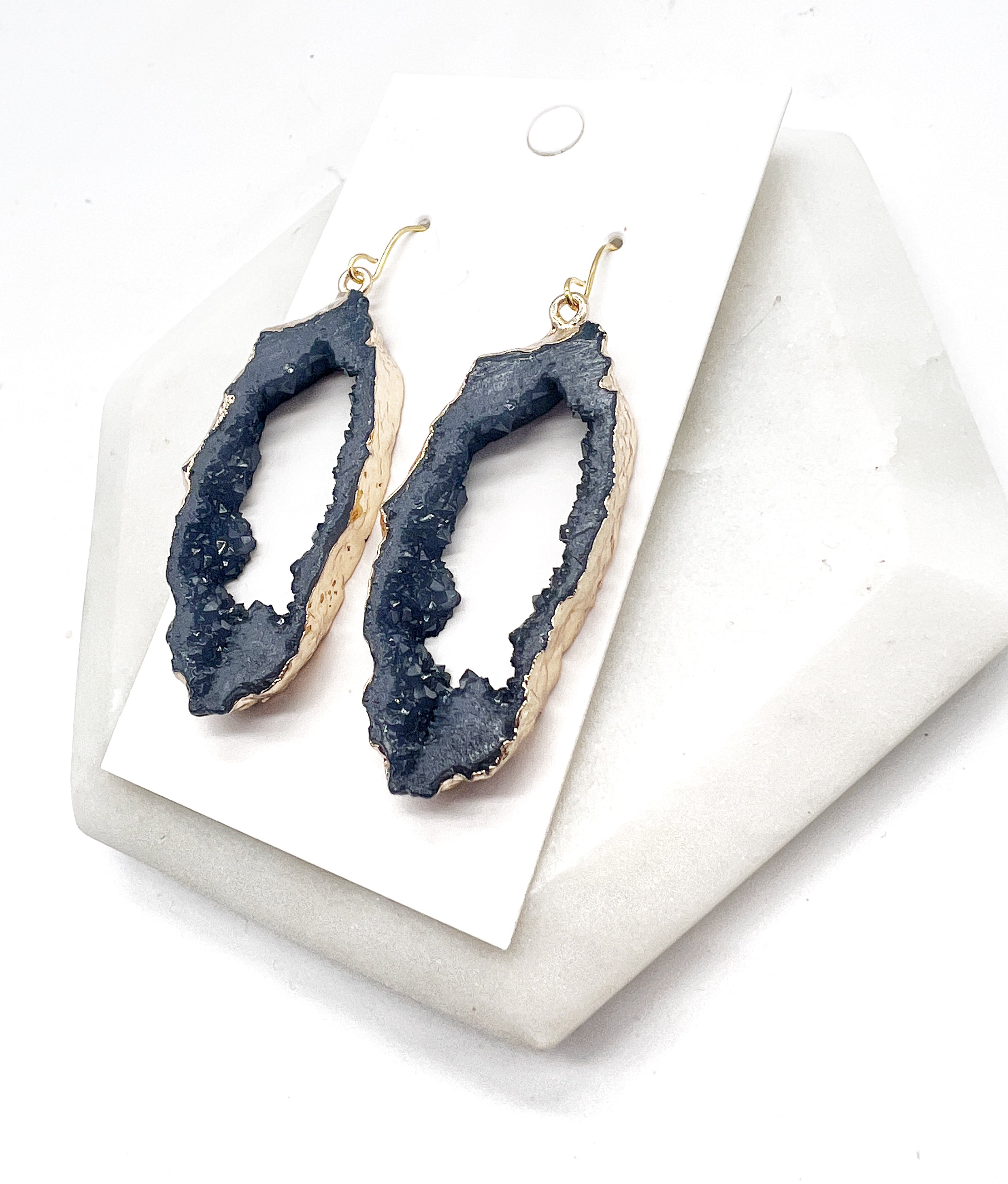 Black Long Agate Druzy Resin Slice