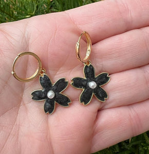 Black Flower Pearl Huggie Hoops