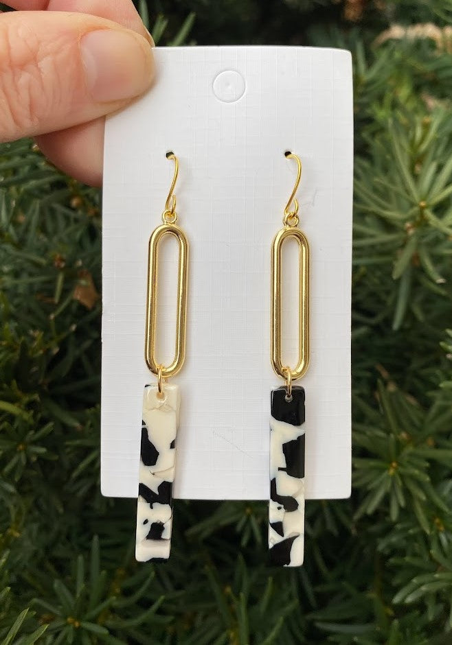 Black and White Oval Stick Earrings