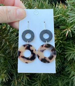 Blonde Duo Earrings